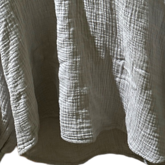 Sunday's Textured Smocked Cuffs Long Sleeve Split Top - Picture 7 of 15